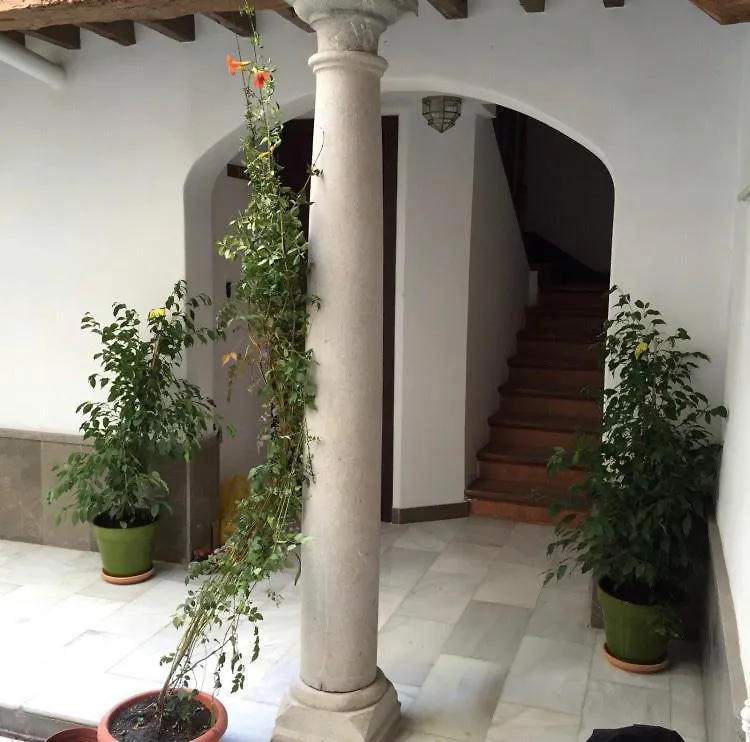Alhambra Host Apartman Granada